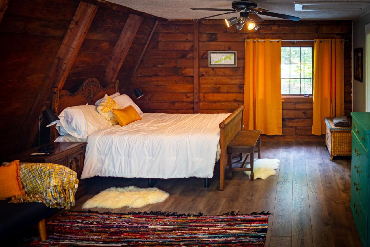 Hikers Haven, A Cozy Cabin Loft Above Bashakill Wildlife Refuge Villa Wurtsboro Екстериор снимка